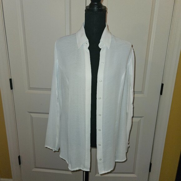 CAbi White Blouse with Cut Outs in Sleeves - Picture 1 of 6